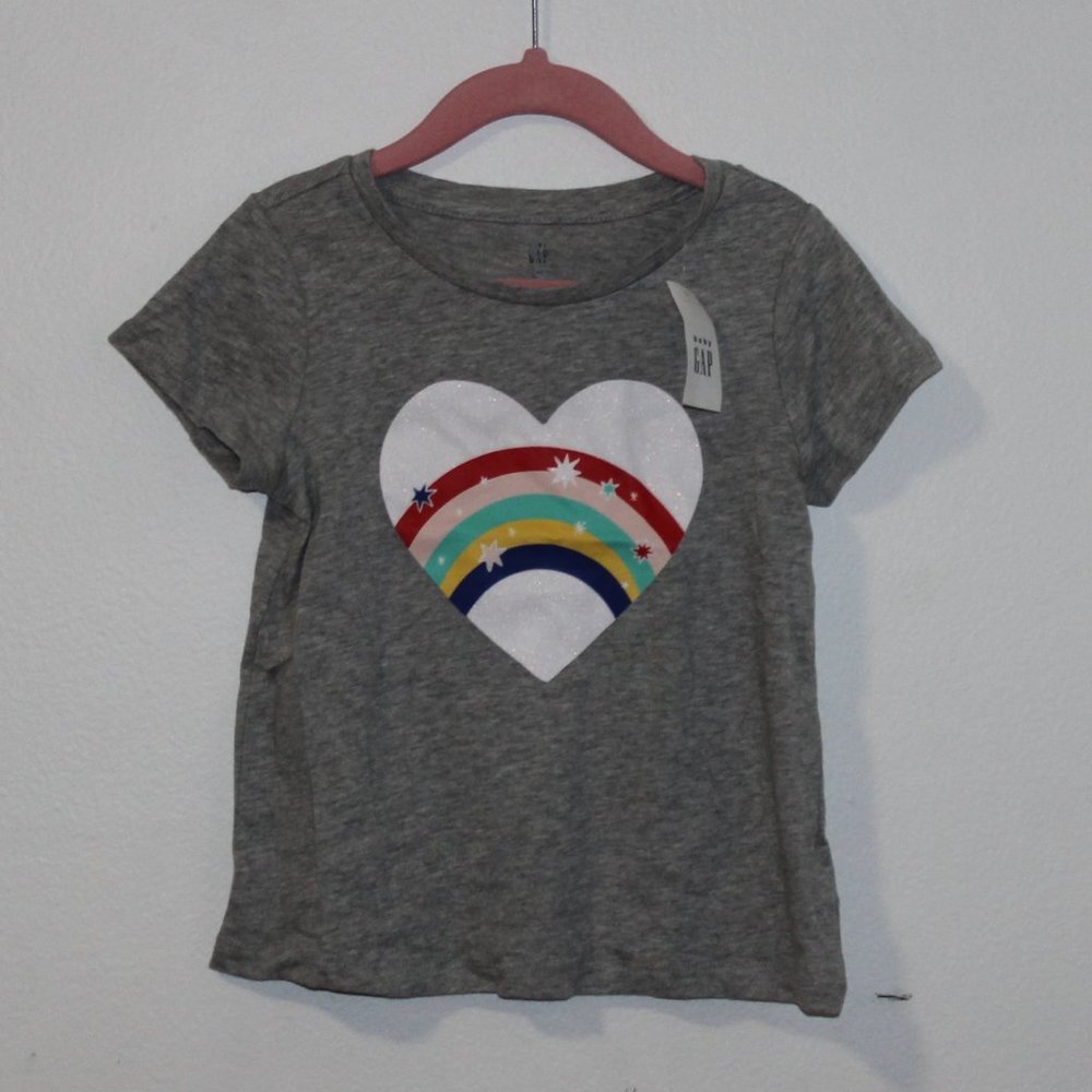 Baby Gap Girls Rainbow Heart Tee